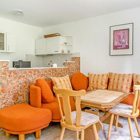 Holiday Home With Shared Pool In J Gersgr N Bad Reiboldsgruen Экстерьер фото